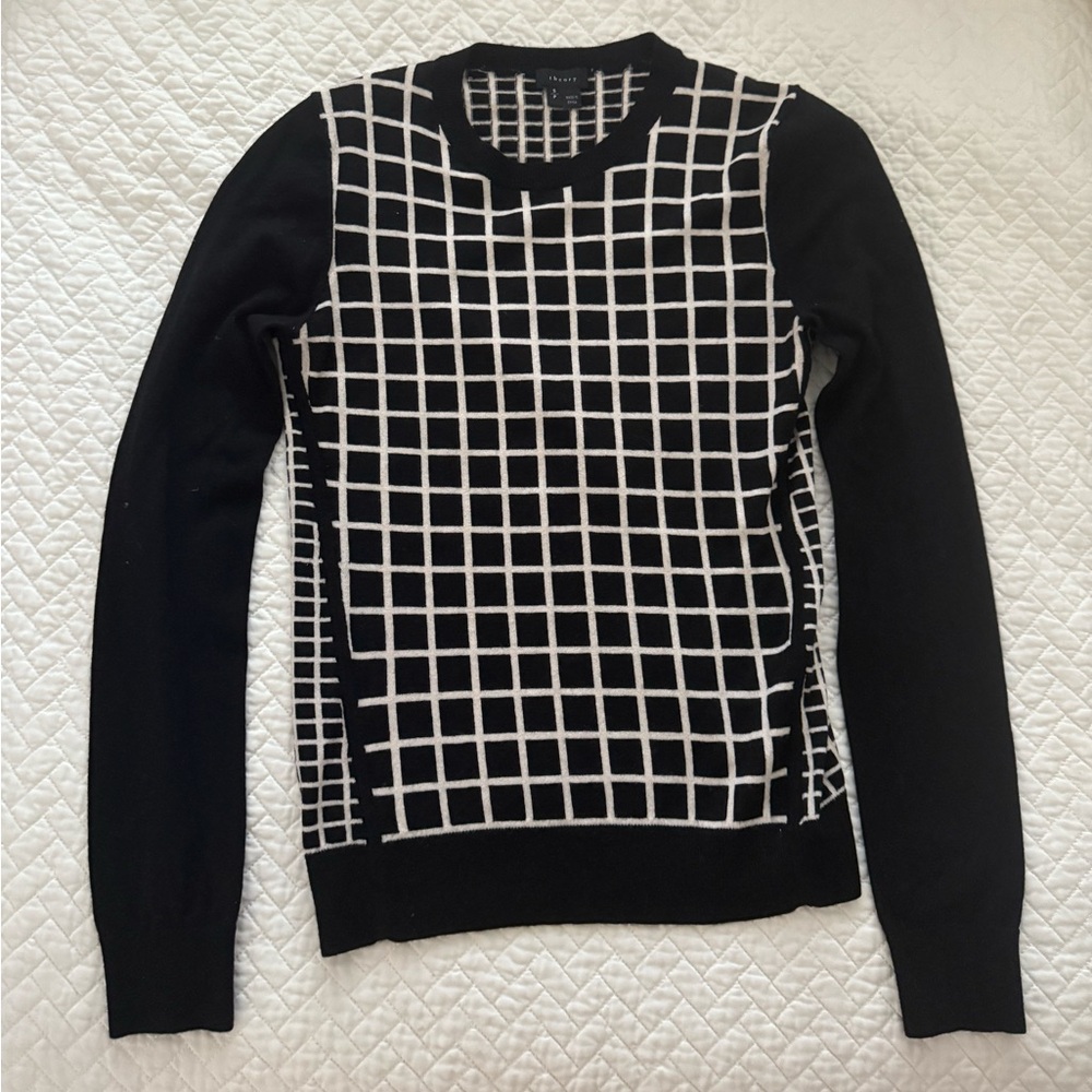 Theory Black and White Grid Sweater, size small Great condition